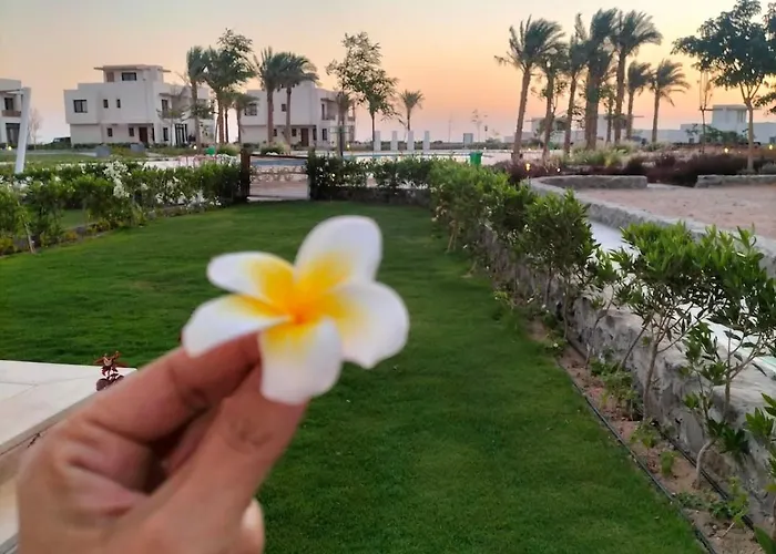 Villa Twinvilla In Makadi Heights With Wonderful Garden Hurghada